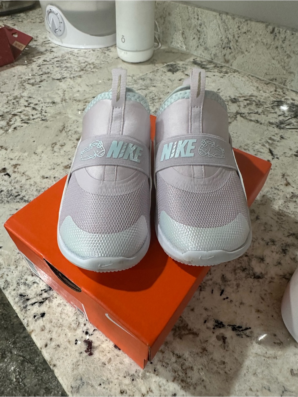 Nike Kids Slip-On Sneakers in Light Pink size toddler 9